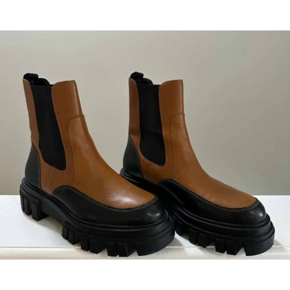 Marc Fisher Morgan Chelsea Lug Boot 9.5M Cognac Leather NEW Display boot - Picture 2 of 5